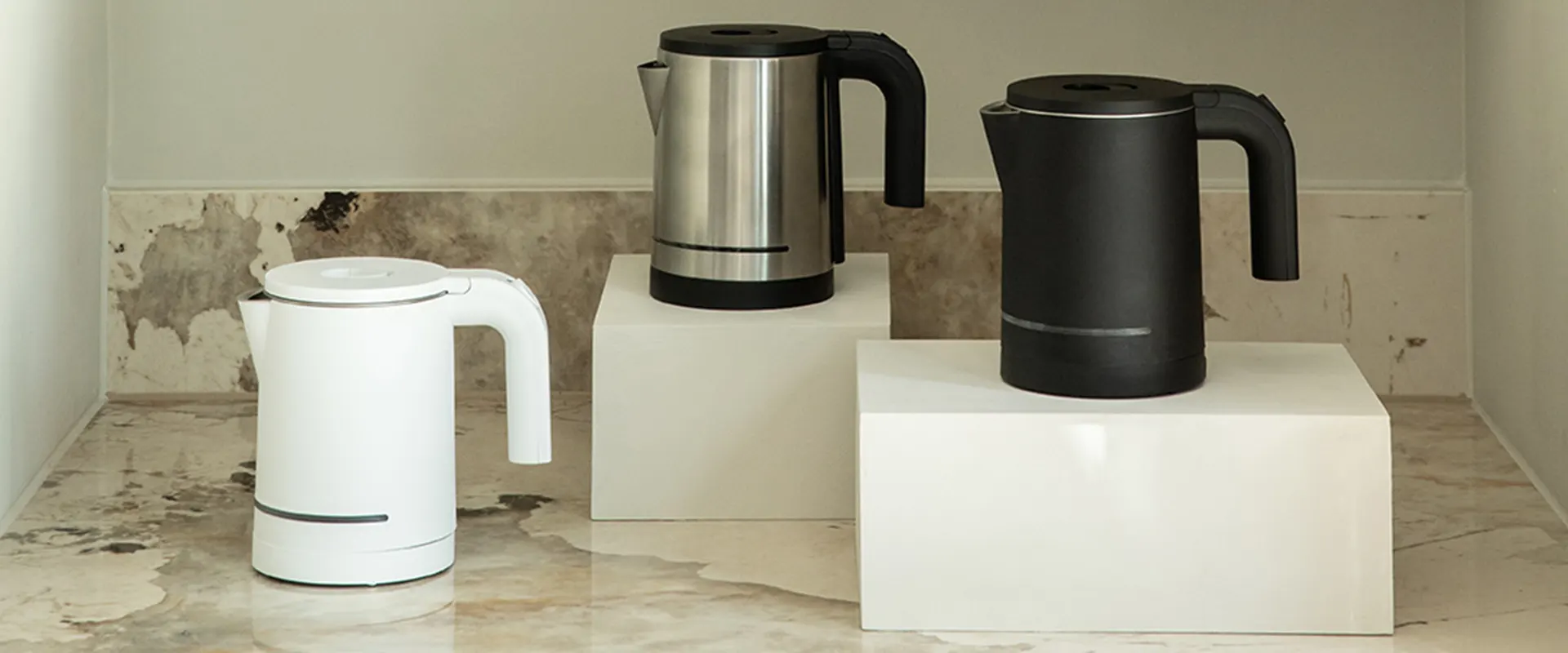 Halo kettle for hotel